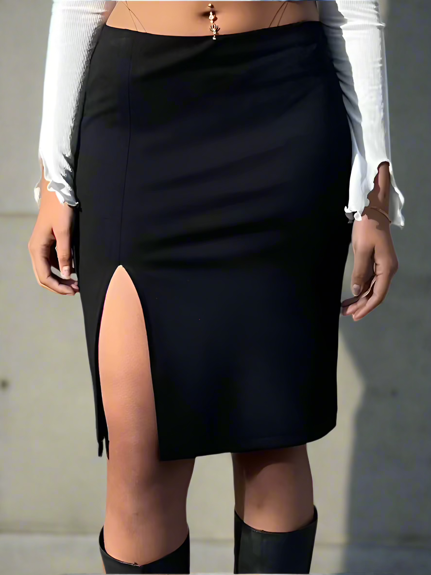 Slit midi pencil skirt. Black BY BETTINA LIANO