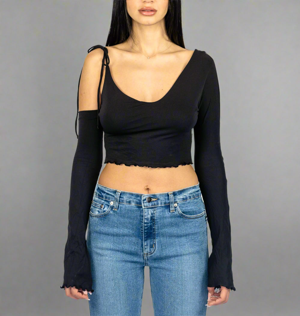 Side Line Top. Black - BY BETTINA LIANO