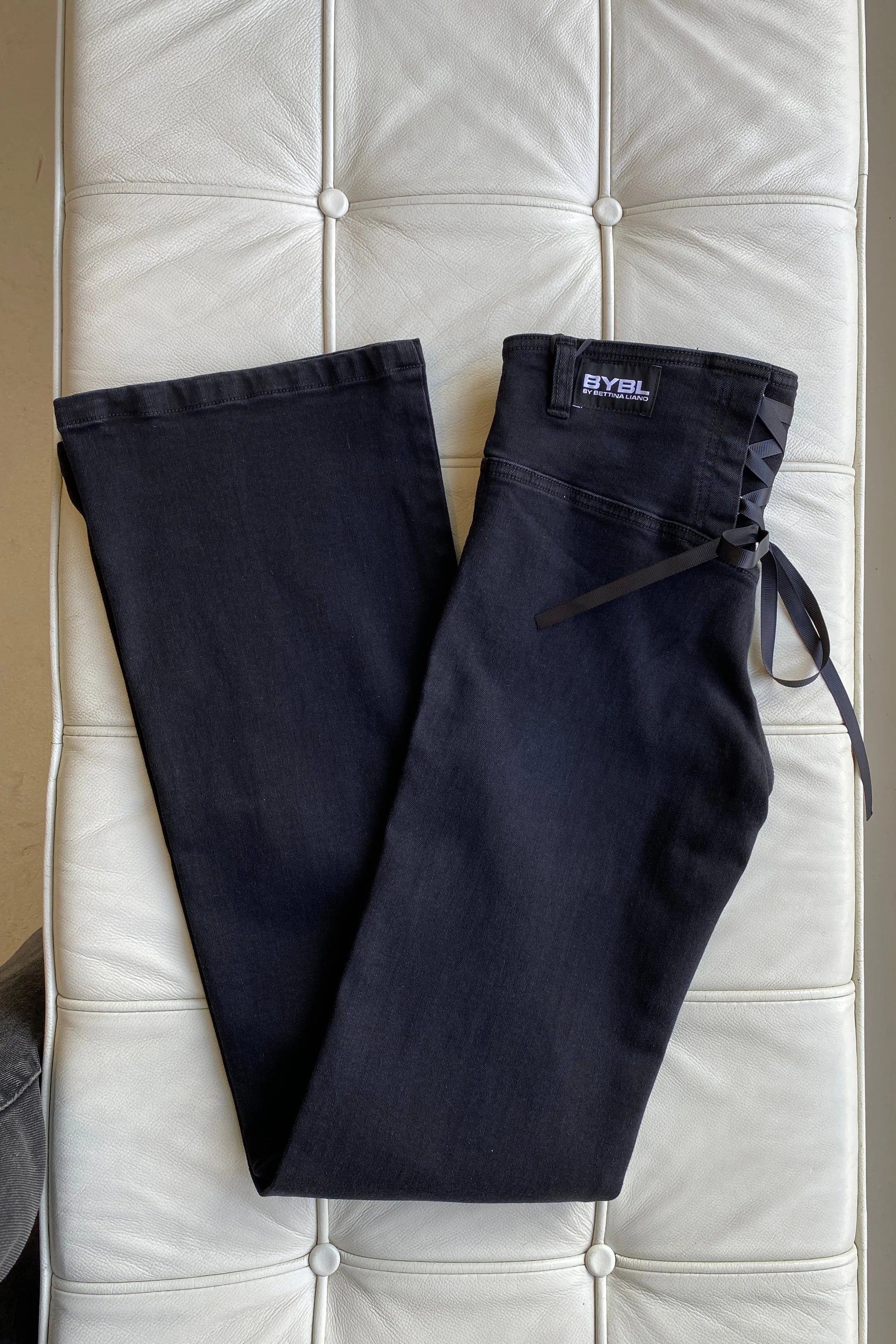 NEW Corset Bootcut Jeans 2002. Low Rise. Stretch. Dusty Black new - BY BETTINA LIANO