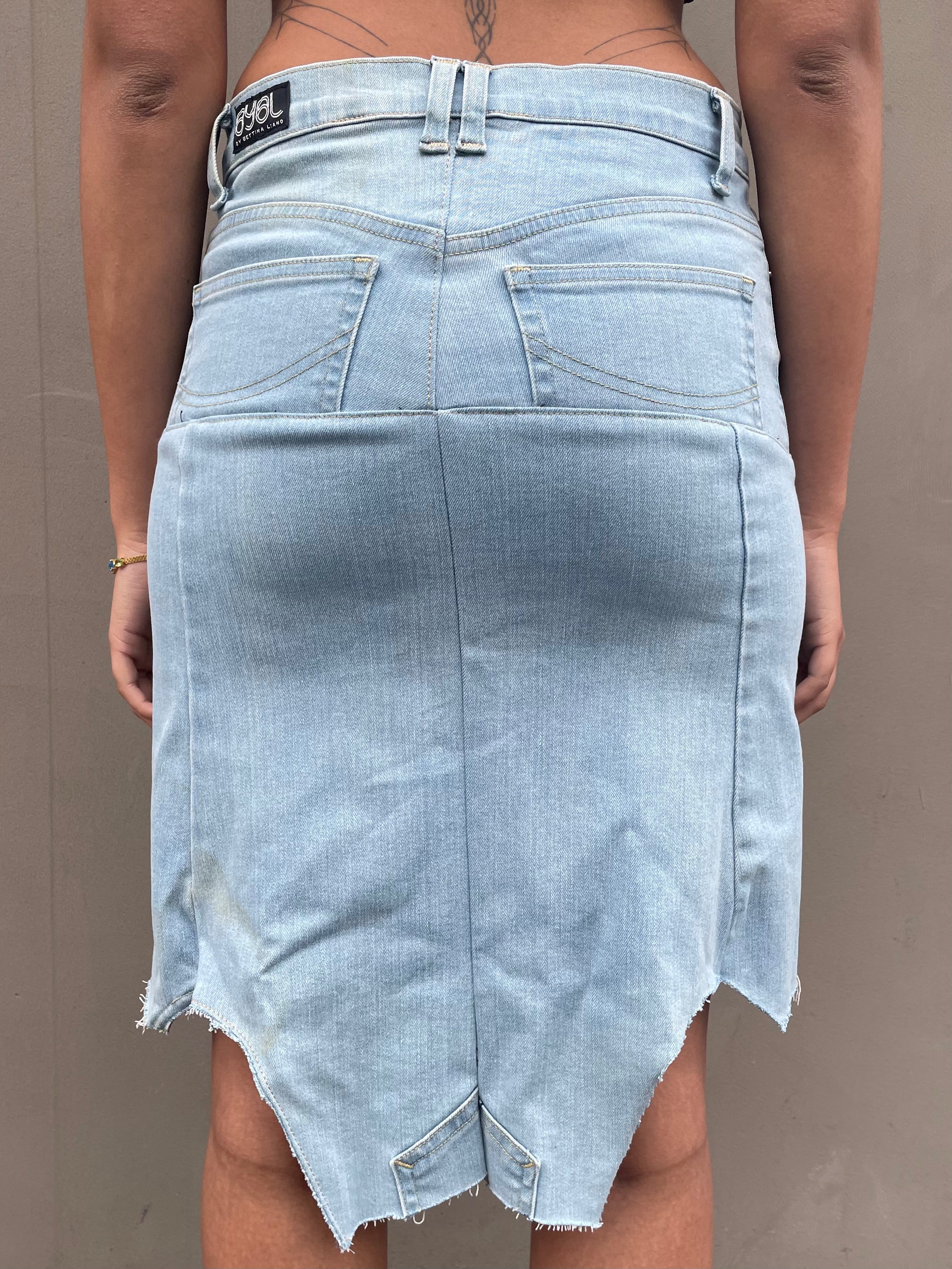 Distressed denim skirt sales 3d